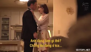 Cô vợ trẻ mê mẩn con cu của anh thợ massage
